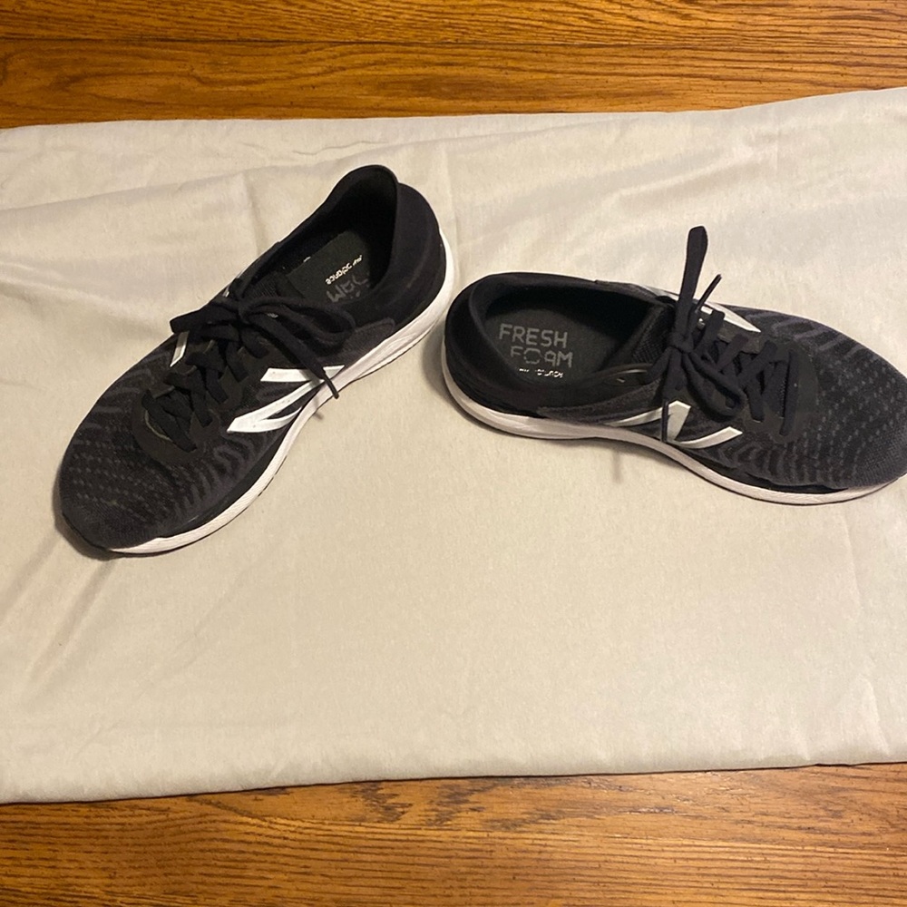 Boy, new balance sneakers. Size 4.5.